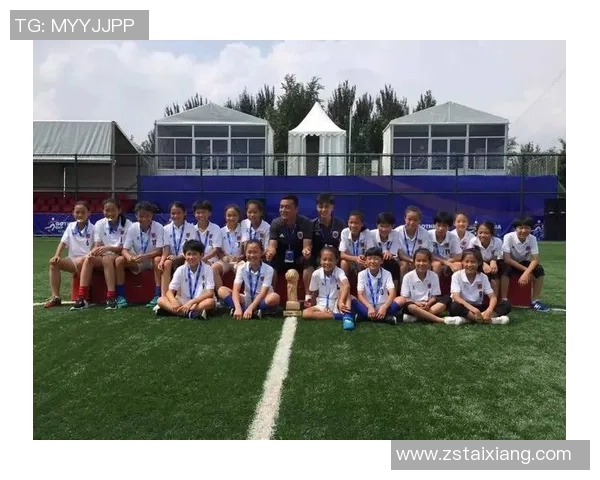 湖南株洲足球明星的崛起与发展历程探讨