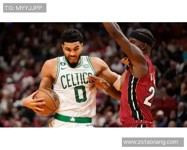 热火与绿军激情对决国语直播全程回顾与精彩瞬间分析